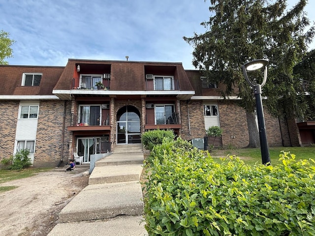 605 Hill Dr Unit 206, Hoffman Estates, IL 60169 - view of building exterior