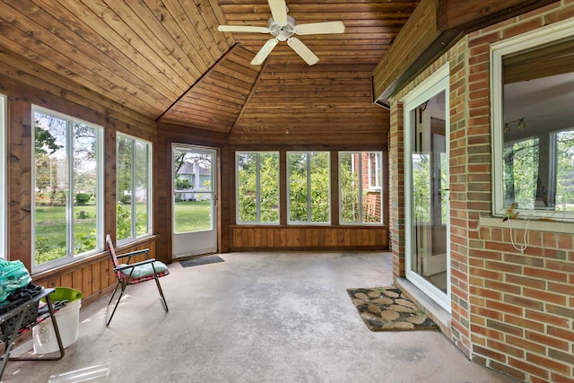 172 Hamilton Ave, Frankfort, IL 60423 - unfurnished sunroom with ceiling fan and vaulted ceiling