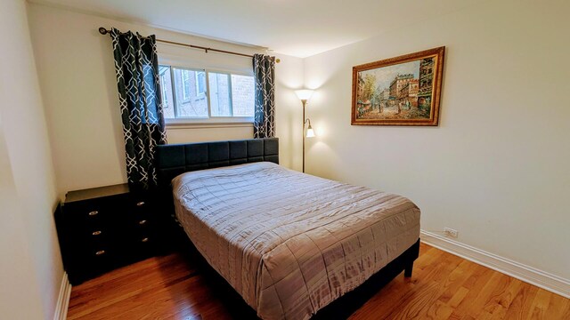 8305 Karlov Ave, Skokie, IL 60076 - photo 15