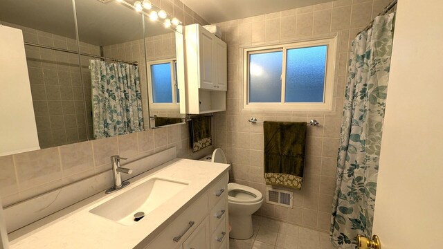 8305 Karlov Ave, Skokie, IL 60076 - photo 17