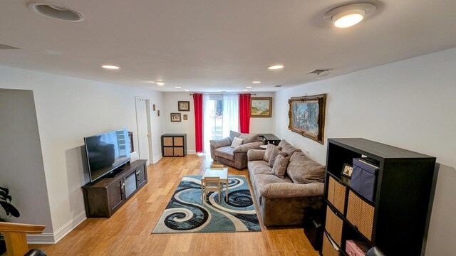 8305 Karlov Ave, Skokie, IL 60076 - photo 10