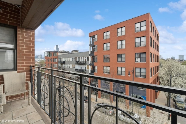 1618 S Halsted St Unit 4D, Chicago, IL 60608 - view of balcony