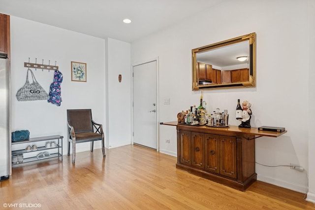 1618 S Halsted St Unit 4D, Chicago, IL 60608 - living area featuring light wood-type flooring, baseboards, and recessed lighting