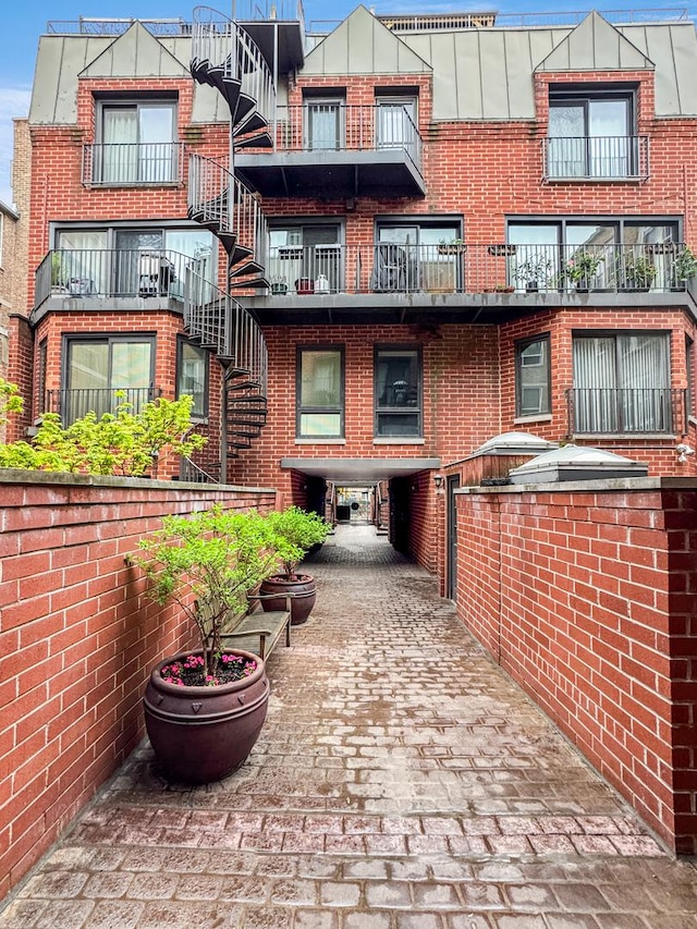 2736 N Hampden Ct Unit 105, Chicago, IL 60614 - view of patio