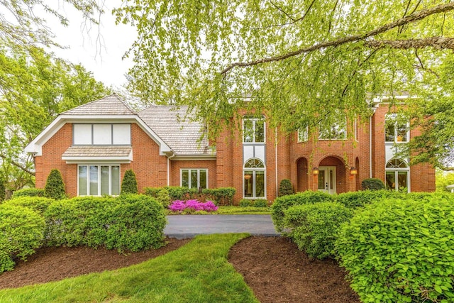 5272 Pineham Ct, Long Grove, IL 60047 - english style home featuring brick siding