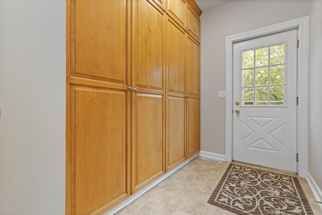 5272 Pineham Ct, Long Grove, IL 60047 - doorway with baseboards