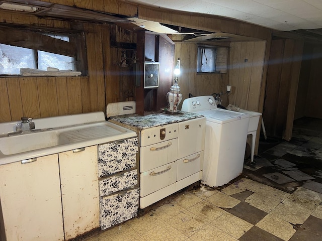 932 N Ridgeway Ave, Chicago, IL 60651 - photo 14