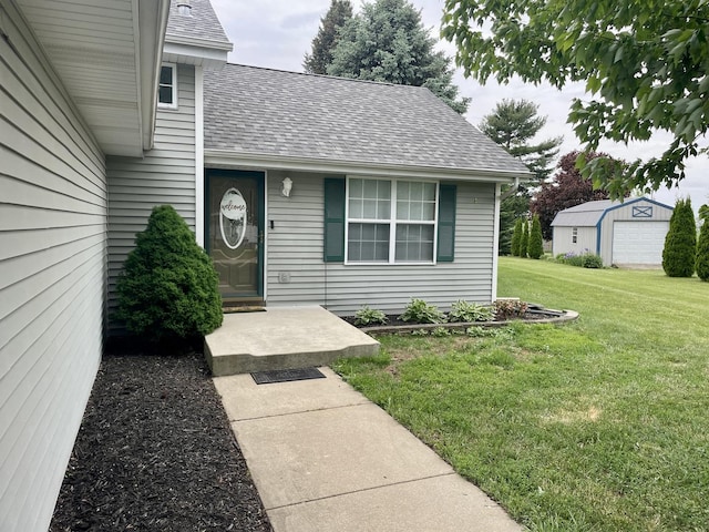 6760 N Summit Dr, Byron, IL 61010 - property entrance featuring roof with shingles and a yard