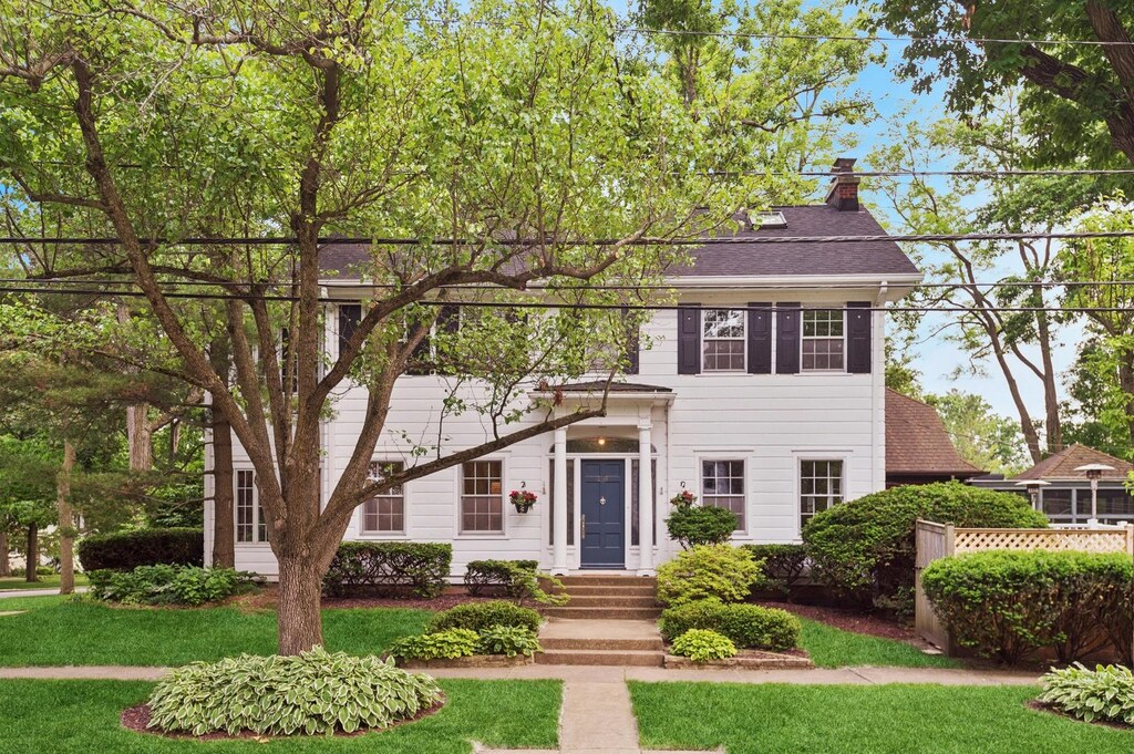 2760 Broadway Ave, Evanston, IL 60201 - photo 1