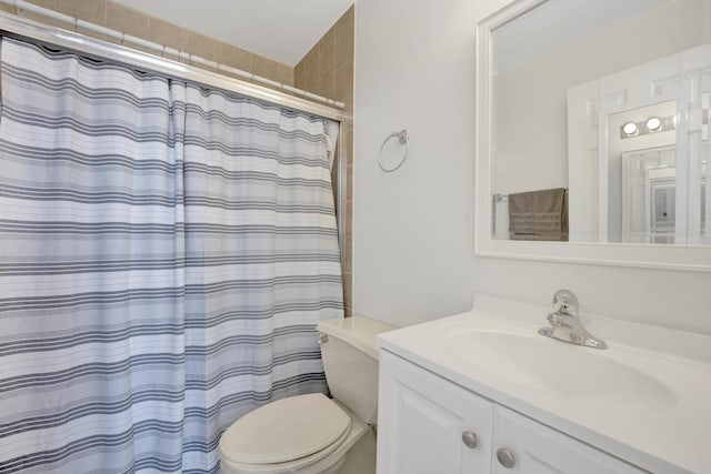 633 S Plymouth Ct Unit 701, Chicago, IL 60605 - bathroom featuring vanity and a shower with shower curtain