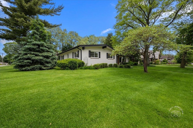 705 Meadows Rd, Geneva, IL 60134 - view of home's exterior with a yard