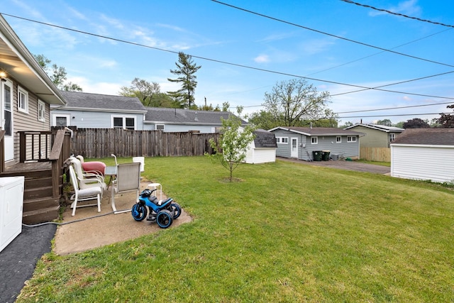 1013 Oakwood Dr, Round Lake Beach, IL 60073 - view of yard featuring an outbuilding