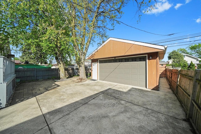7050 26th Pkwy, Berwyn, IL 60402 - view of detached garage