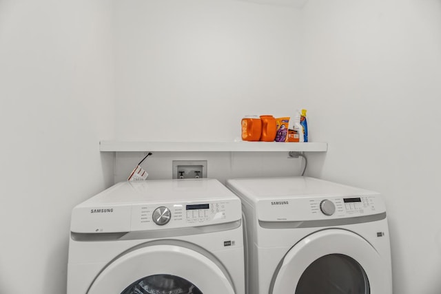 1203 Central St Unit C, Evanston, IL 60201 - laundry area with independent washer and dryer