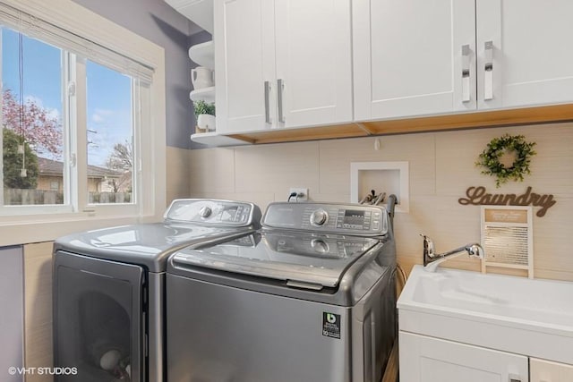 7146 S Oketo Ave, Bridgeview, IL 60455 - laundry area with independent washer and dryer and cabinet space