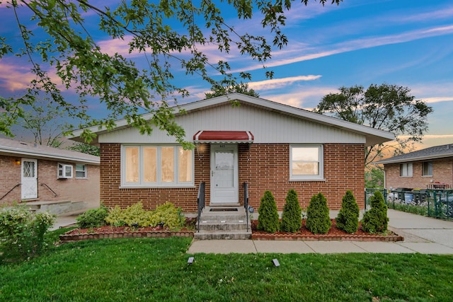 805 Highland Ave, Thornton, IL 60476 - bungalow-style house with brick siding