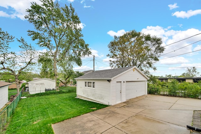 805 Highland Ave, Thornton, IL 60476 - view of detached garage