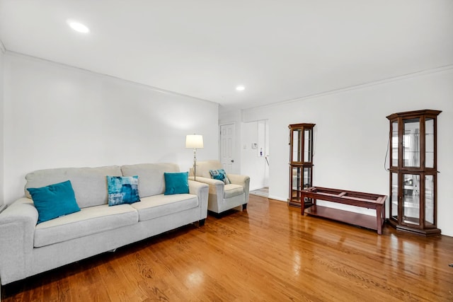 805 Highland Ave, Thornton, IL 60476 - living area with wood finished floors, ornamental molding, and recessed lighting