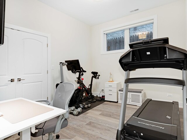 1707 S Jefferson St Unit 1, Chicago, IL 60616 - exercise area with wood finished floors