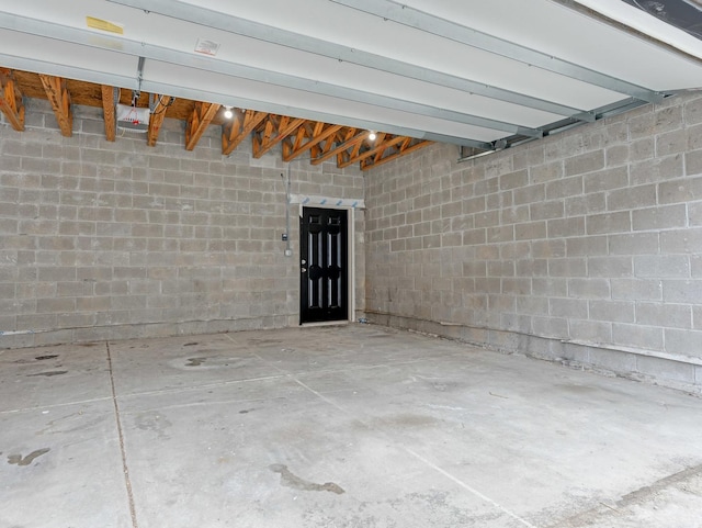 1707 S Jefferson St Unit 1, Chicago, IL 60616 - garage with concrete block wall