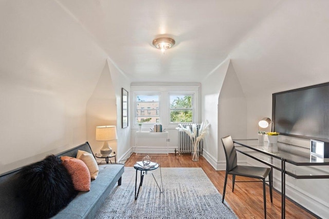 5468 S Ellis Ave, Chicago, IL 60615 - living room with wood finished floors and baseboards