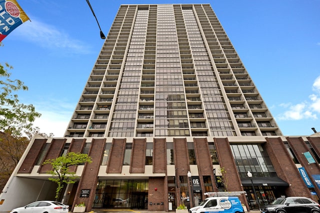 1636 N Wells St Unit 1503, Chicago, IL 60614 - view of building exterior