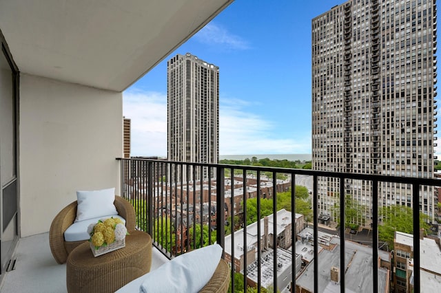 1636 N Wells St Unit 1503, Chicago, IL 60614 - balcony featuring a water view