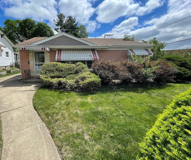 317 S Louis St, Mount Prospect, IL 60056 - photo 1