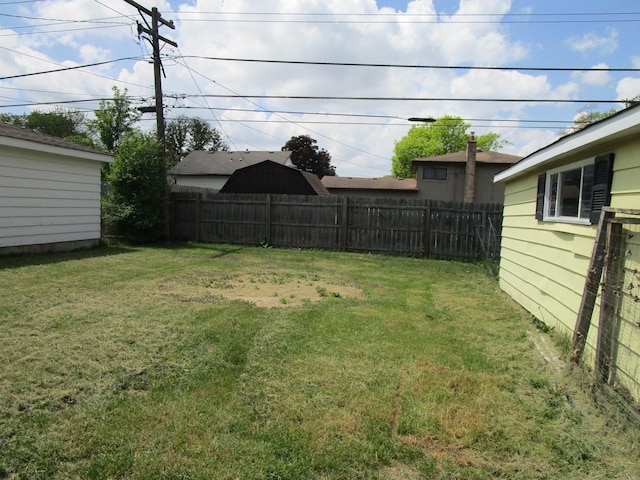 786 N Van Auken St, Elmhurst, IL 60126 - view of yard