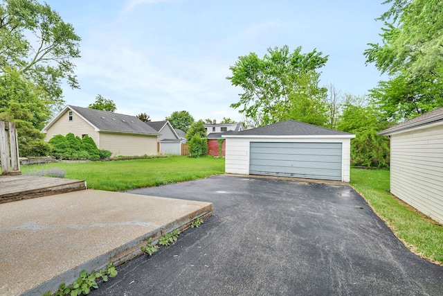 8 E Eureka St, Lemont, IL 60439 - view of detached garage