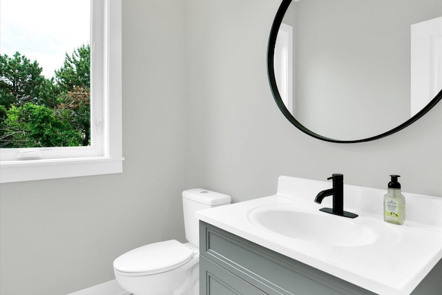7218 S 78th Ave, Bridgeview, IL 60455 - bathroom featuring toilet and vanity