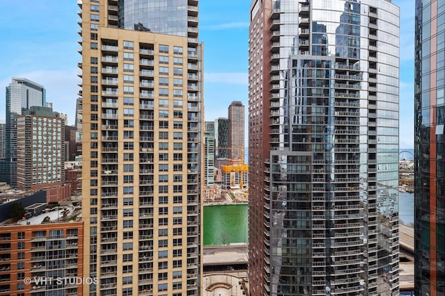 201 N Westshore Dr Unit 2608, Chicago, IL 60601 - city view