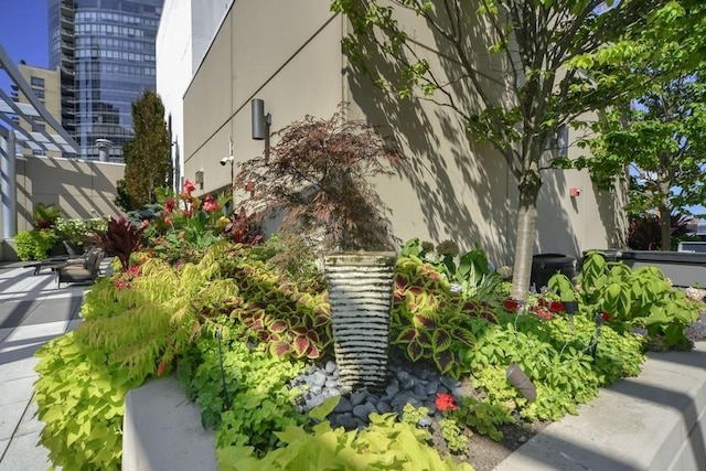 201 N Westshore Dr Unit 2608, Chicago, IL 60601 - view of side of home featuring stucco siding