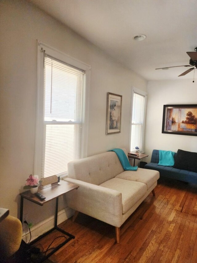 7645 S Cornell Ave, Chicago, IL 60649 - photo 12
