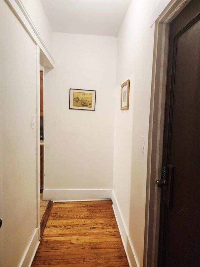 7645 S Cornell Ave, Chicago, IL 60649 - photo 29