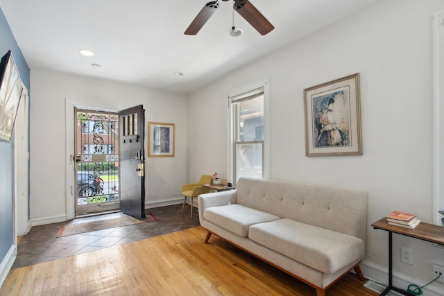 7645 S Cornell Ave, Chicago, IL 60649 - photo 7