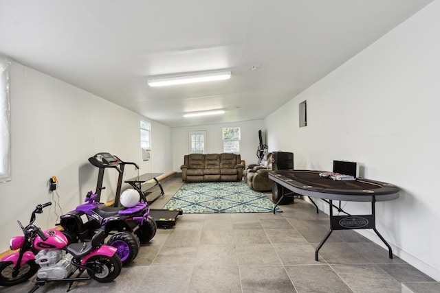 1818 W 9th St, Dixon, IL 61021 - living area with baseboards