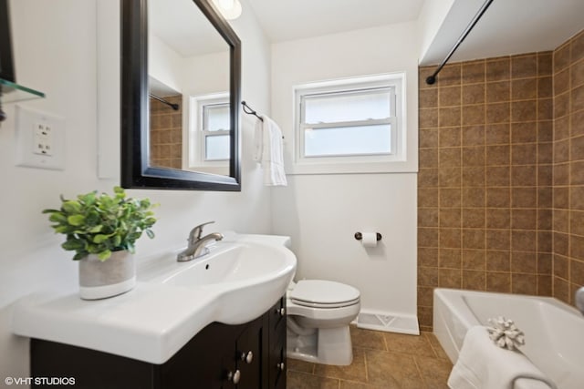 1208 N Dunton Ave, Arlington Heights, IL 60004 - full bath with vanity, toilet, tile patterned flooring, shower / tub combination, and baseboards