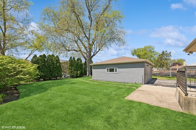 1208 N Dunton Ave, Arlington Heights, IL 60004 - view of yard with a patio area and an outdoor structure