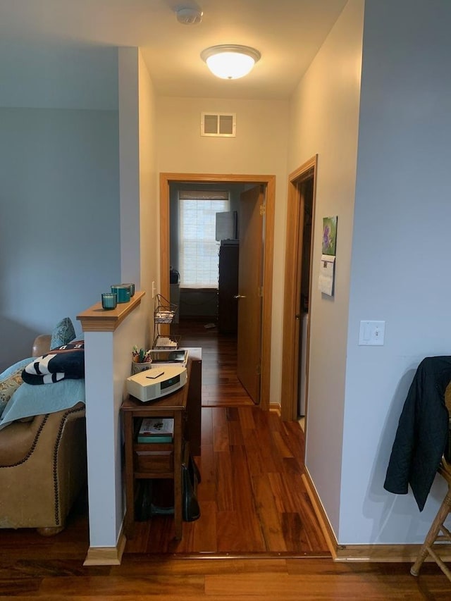 39510 N Cambridge Blvd, Beach Park, IL 60083 - hall with wood finished floors and baseboards