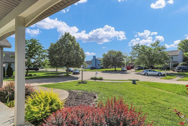 1517 Bridge Point Ln, Champaign, IL 61822 - view of grassy yard featuring a residential view