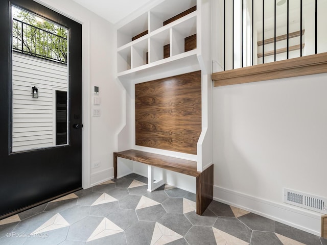 1853 W Barry Ave, Chicago, IL 60657 - mudroom with baseboards