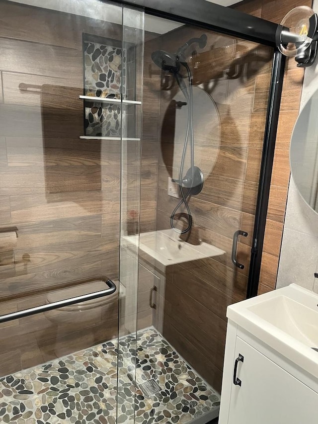 4634 N Hamlin Ave, Chicago, IL 60625 - full bath with vanity and a stall shower