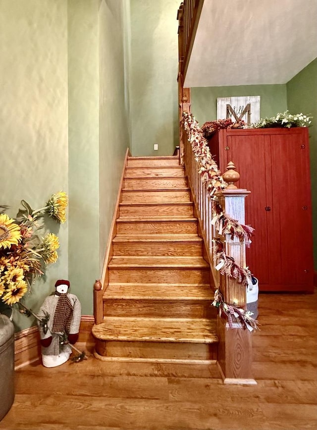 403 E Hickory St, Fairbury, IL 61739 - stairway featuring wood finished floors