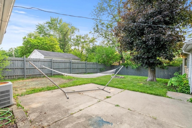 1011 Cypress Ln, Joliet, IL 60435 - fenced backyard with a patio area