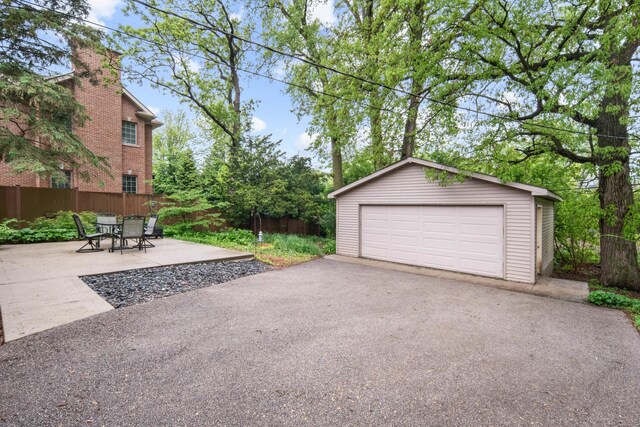 1000 Meadow Rd, Northbrook, IL 60062 - view of detached garage
