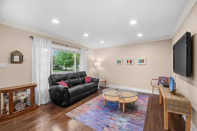 1000 Meadow Rd, Northbrook, IL 60062 - living room featuring crown molding, wood finished floors, recessed lighting, and baseboards