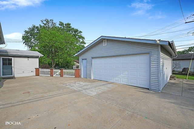 9446 Magnolia Ave, Mokena, IL 60448 - view of detached garage