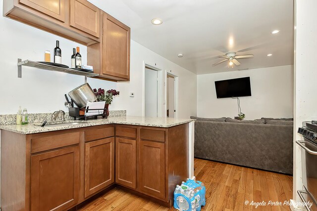 2137 Dickey Ave, North Chicago, IL 60064 - photo 5
