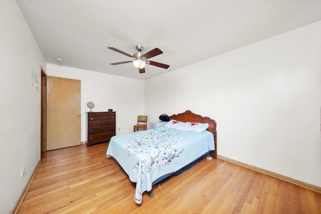 421 Carey Ct, Chicago Heights, IL 60411 - bedroom featuring light wood finished floors, baseboards, and ceiling fan